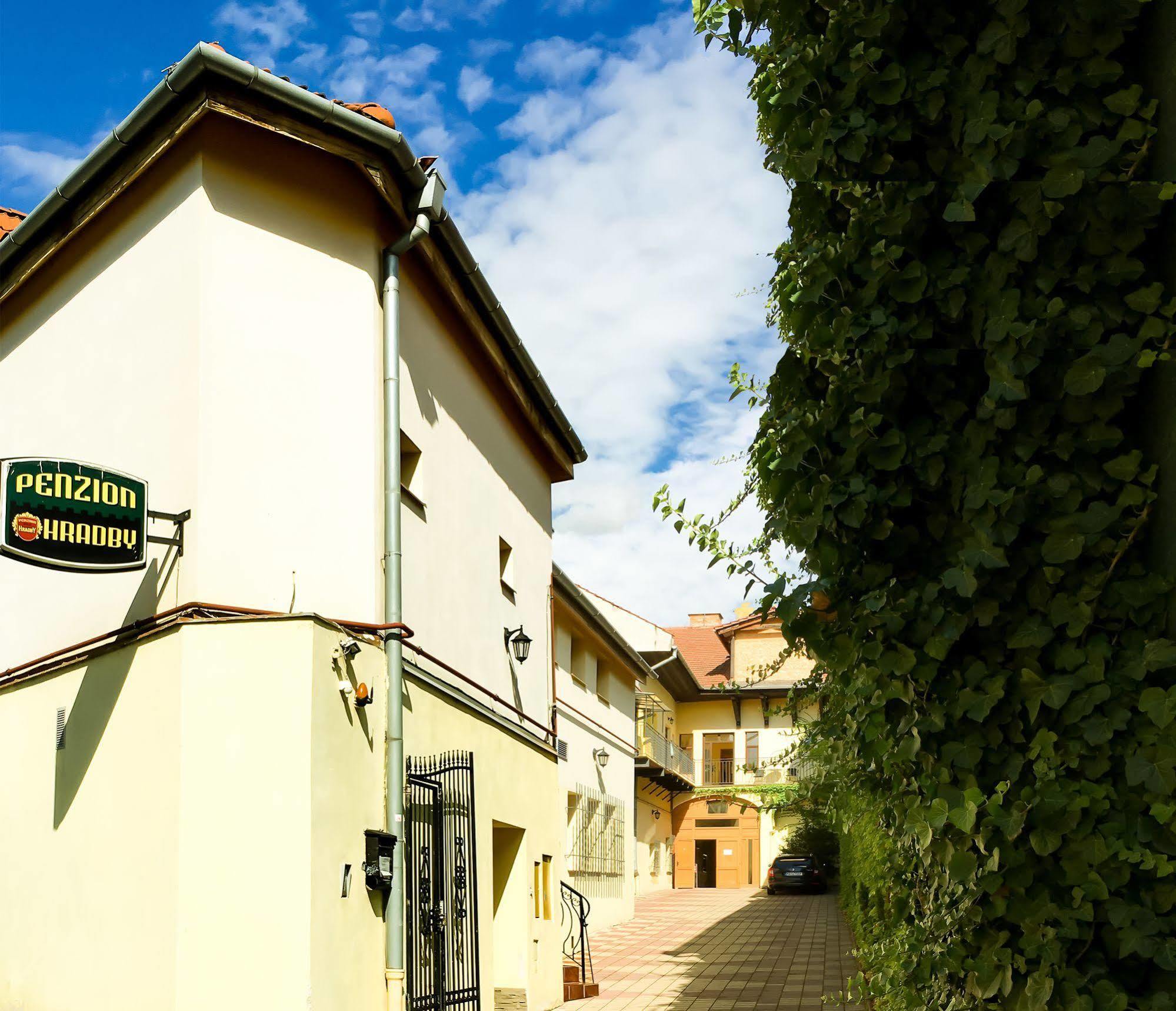 Penzión Hradby Prešov Exterior foto
